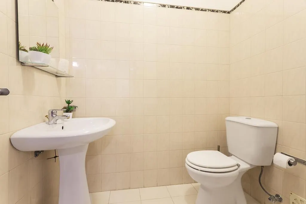 Whome | Damasceno Large Apartment #39 Lisbon