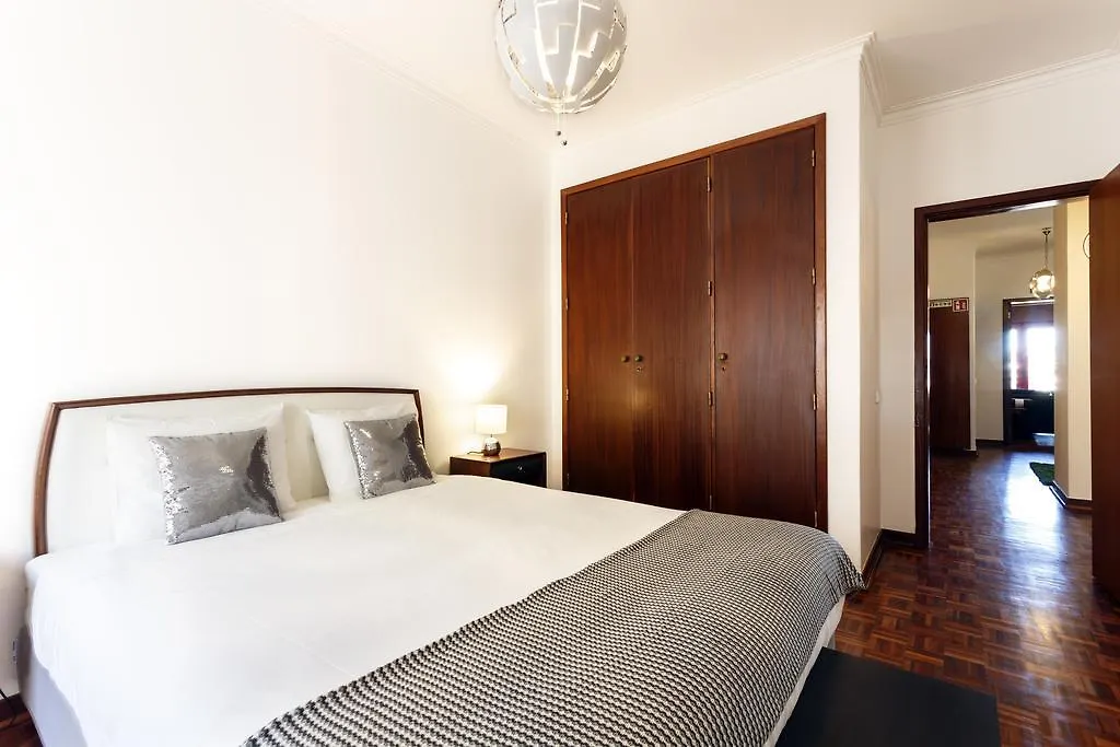 Whome | Damasceno Large Apartment #39 Lisbon 0*,  Portugal
