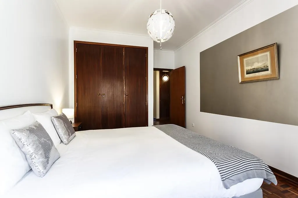 Whome | Damasceno Large Apartment #39 리스본 0*,