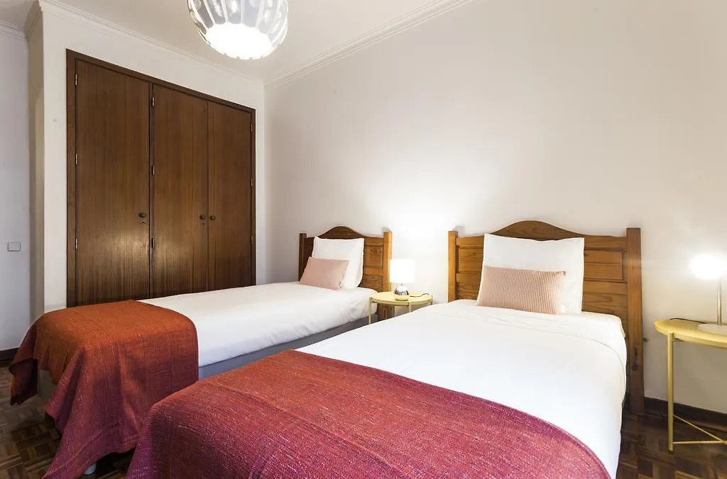 Whome | Damasceno Large Apartment #39 Lisbon