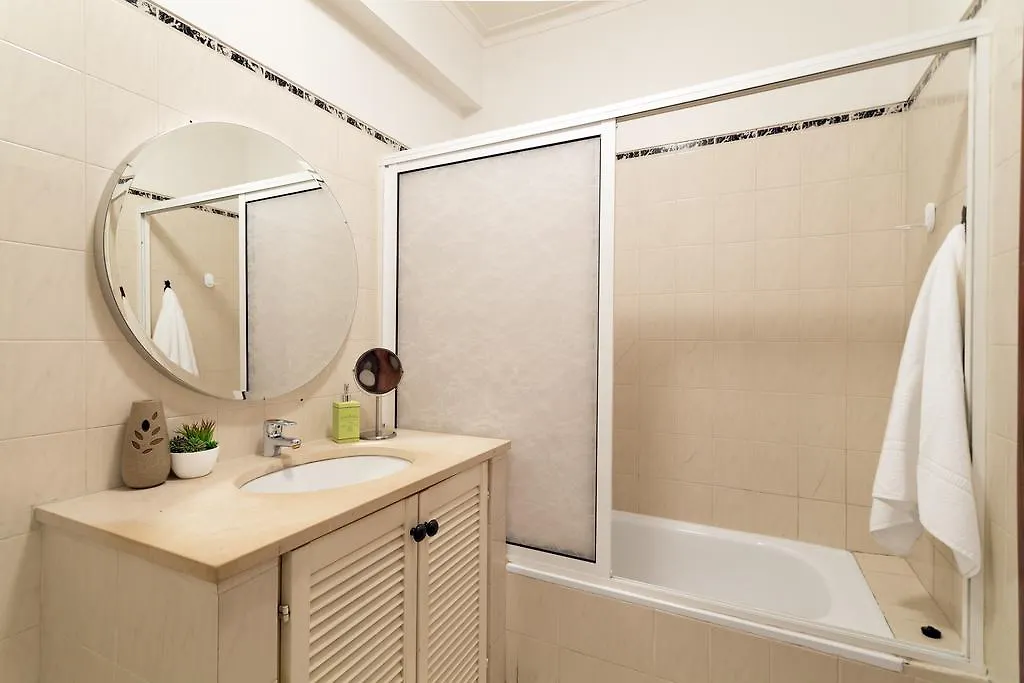 Whome | Damasceno Large Apartment #39 Lisbon Portugal